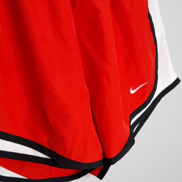 Nike Dri-Fit Red Tempo Blacktrim Drawstring Shorts - Picture 3 of 8